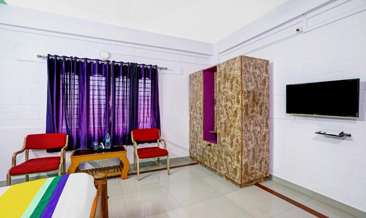 Itsy By Treebo - Iha Comforts With Mountain View Madikeri Exterior photo