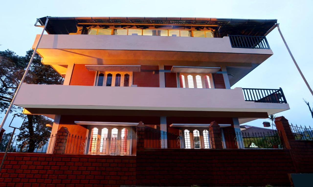 Itsy By Treebo - Iha Comforts With Mountain View Madikeri Exterior photo